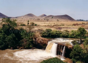 cameroun_adamaoua_chute_vina_img02